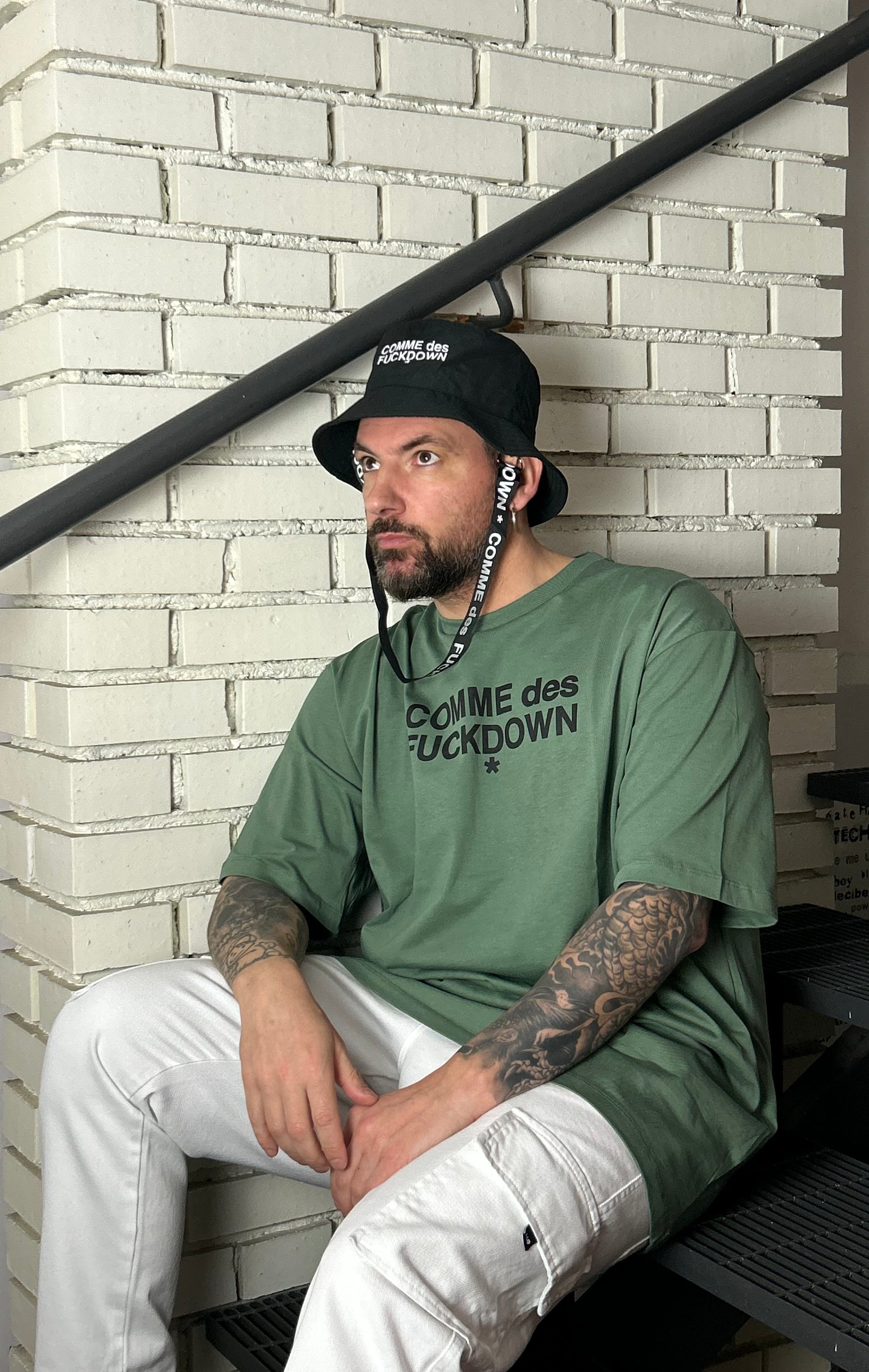 T-Shirt "ME"