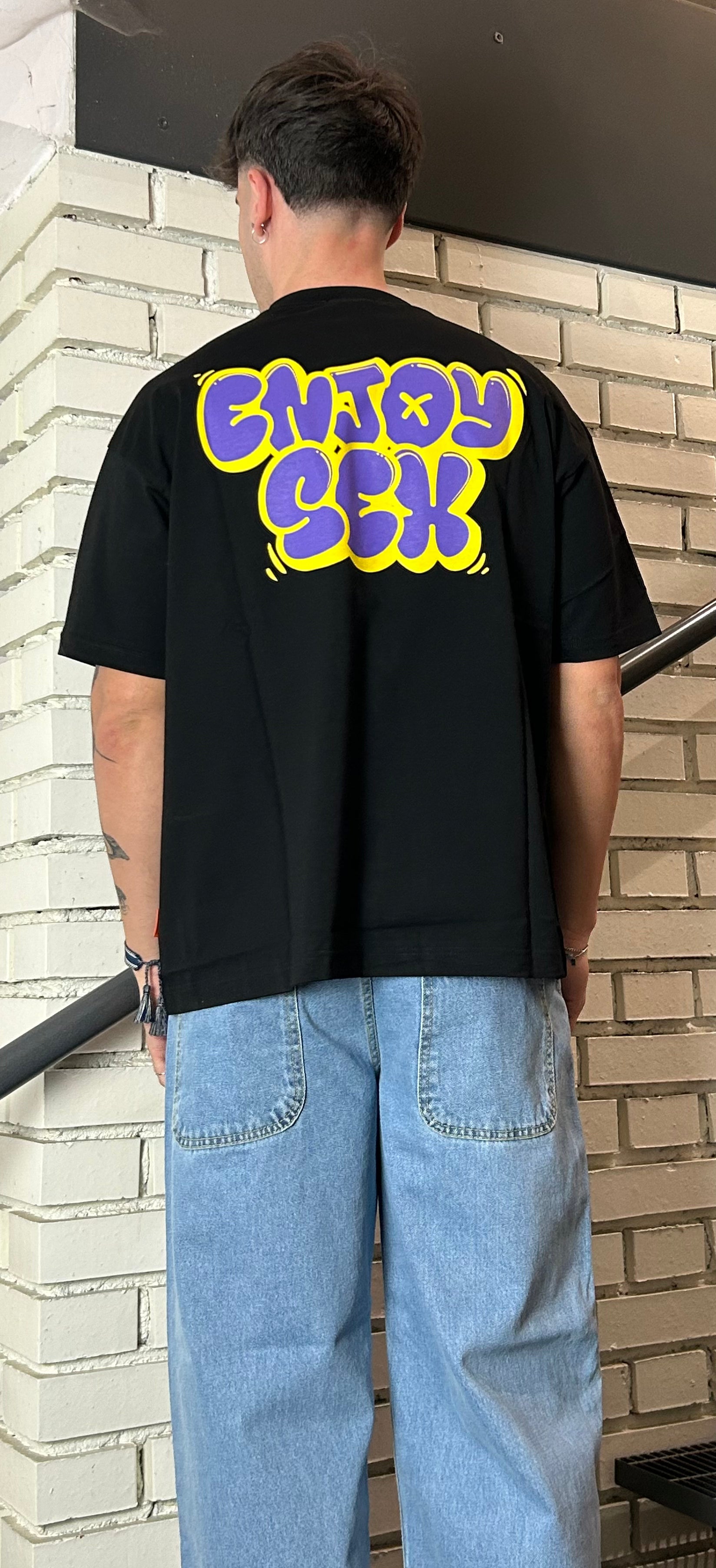 T-Shirt "ENJOY"