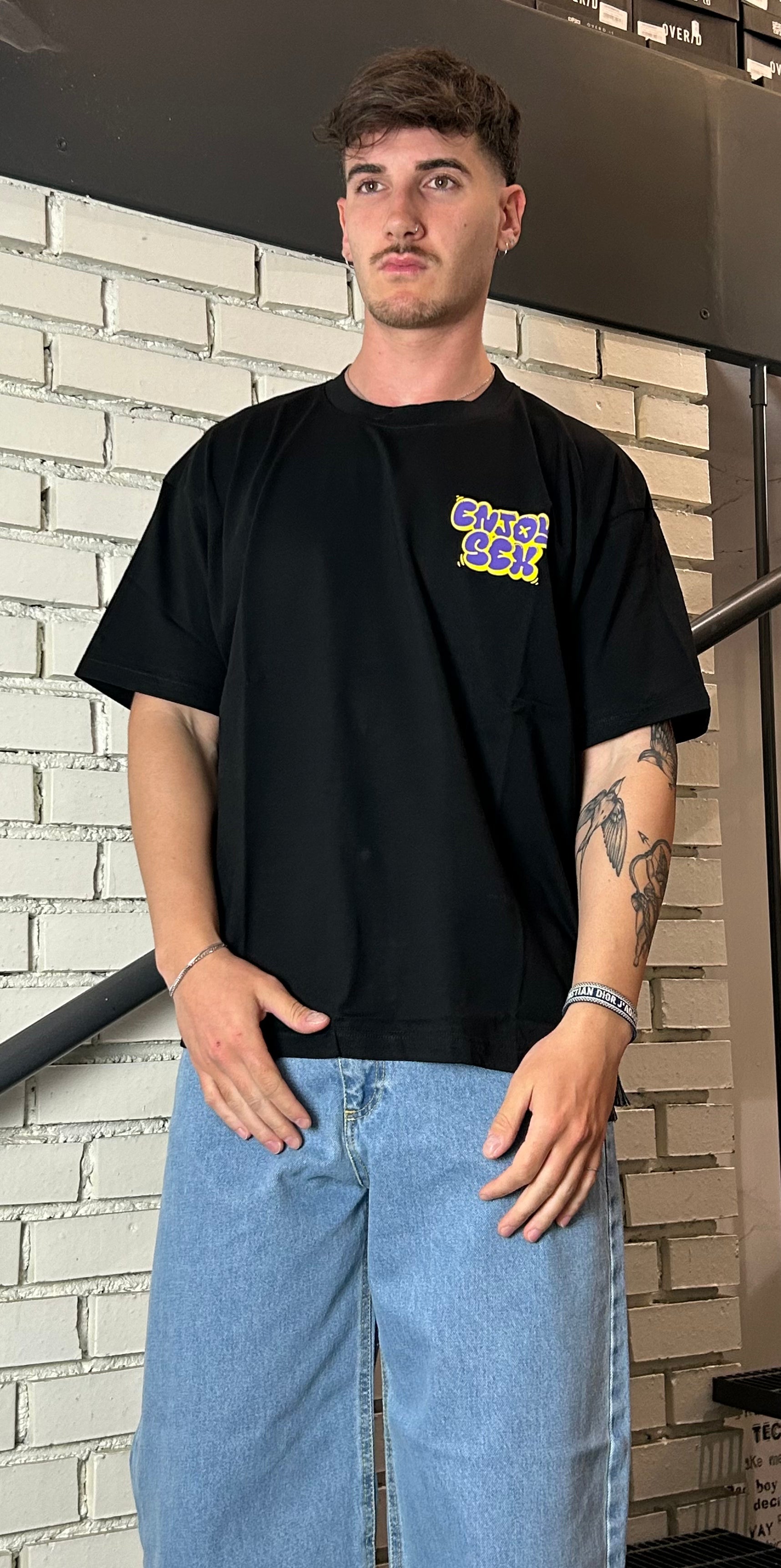 T-Shirt "ENJOY"